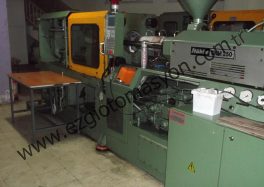Plastik enjeksiyon otomasyonu STUBBE SKM 250